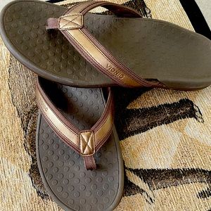 Vionic Flipflops